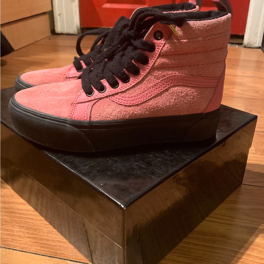 High Top Pink Suede Vans